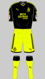 cambridge united 2017-18 change kit