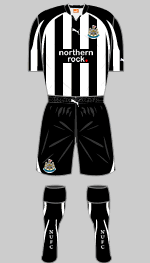 newcastle united 2010-11 home kit